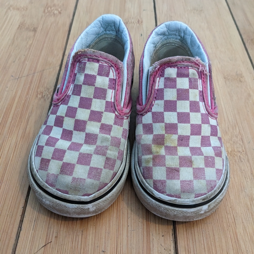 Toddler size 5.5 vans pink checkered slip-on shoes